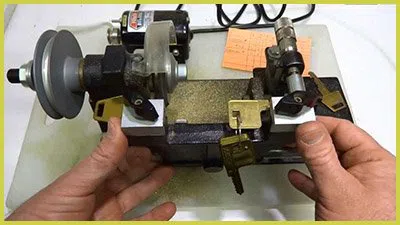 All County Locksmith Store Milwaukee, WI 414-292-9815 All County Locksmith Store Milwaukee, WI 414-292-9815 - 11-Key-Cutting